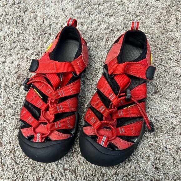 Keen Other - Keen Newport Youth Kids Hiking Water Sandals in Red, Size 2